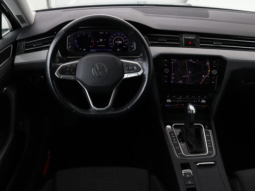 Volkswagen Passat - Afbeelding 3 van 30
