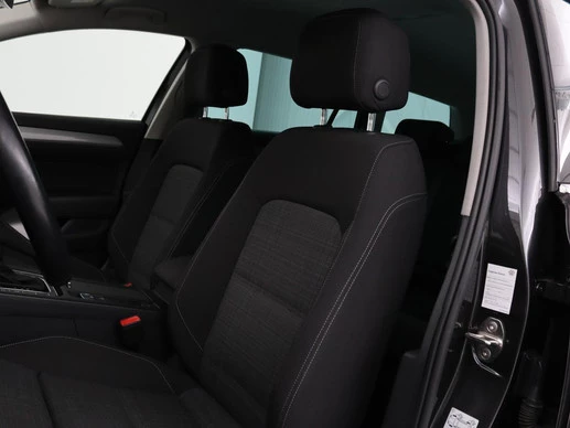 Volkswagen Passat - Afbeelding 5 van 30
