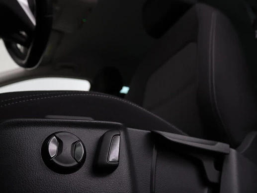 Volkswagen Passat - Afbeelding 6 van 30