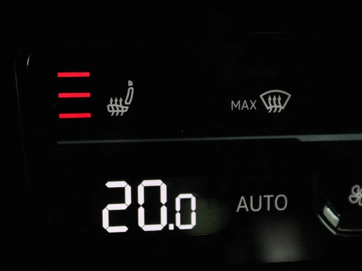 Volkswagen Passat - Afbeelding 8 van 30