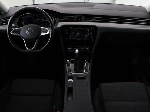 Volkswagen Passat - Afbeelding 9 van 30
