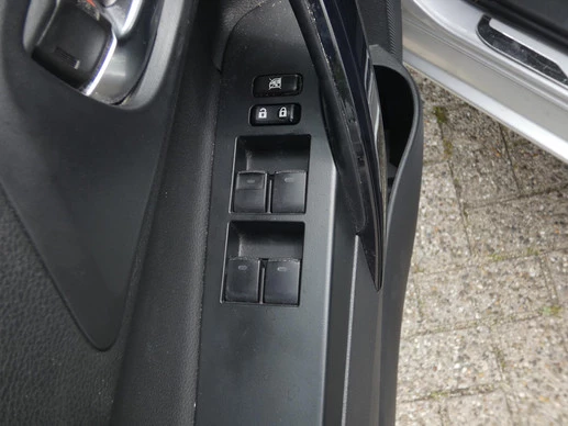 Toyota Auris - Afbeelding 17 van 30