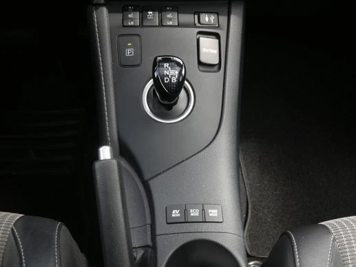 Toyota Auris - Afbeelding 23 van 30