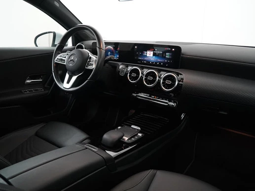 Mercedes-Benz A-Klasse - Afbeelding 2 van 30