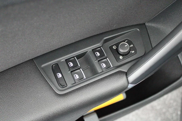Volkswagen Tiguan - Afbeelding 15 van 30
