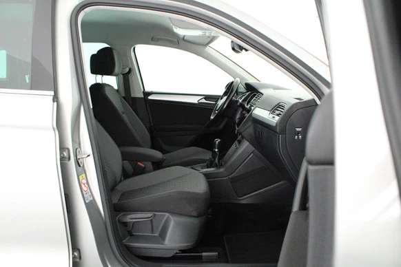 Volkswagen Tiguan - Afbeelding 12 van 30