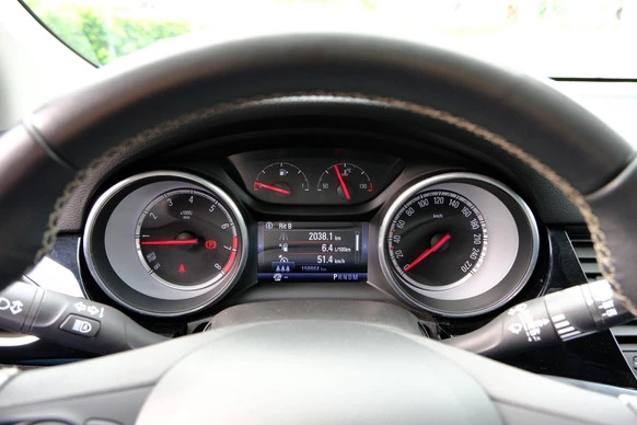 Opel Astra - Afbeelding 13 van 30