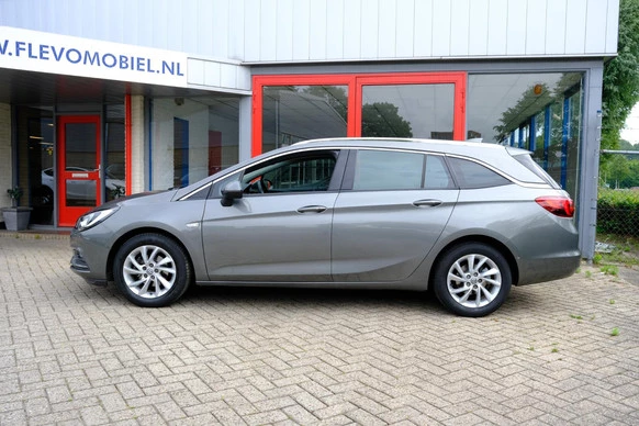 Opel Astra - Afbeelding 28 van 30