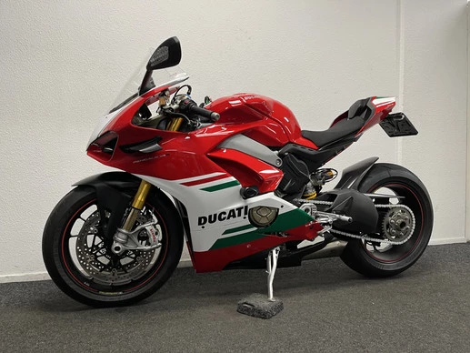 Ducati Panigale V4 - Afbeelding 16 van 25