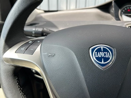 Lancia Ypsilon - Afbeelding 10 van 28