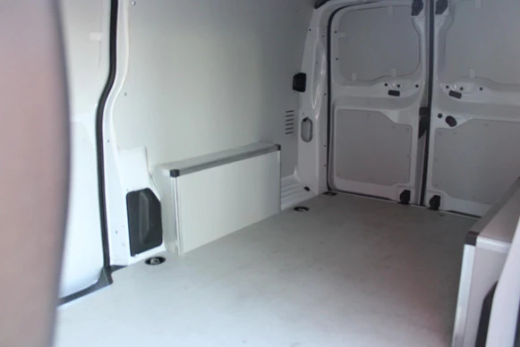 Peugeot e-Expert - Afbeelding 26 van 30