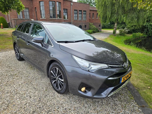 Toyota Avensis - Afbeelding 4 van 24