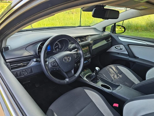Toyota Avensis - Afbeelding 10 van 30