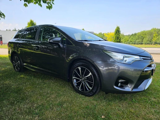 Toyota Avensis - Afbeelding 21 van 30