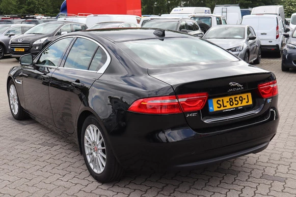 Jaguar XE - Afbeelding 10 van 30