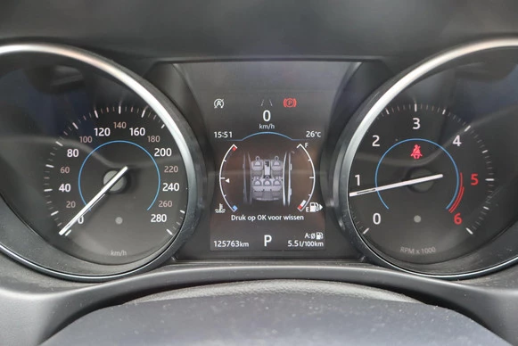 Jaguar XE - Afbeelding 25 van 30