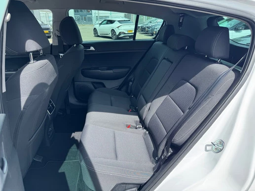 Kia Sportage - Afbeelding 10 van 30