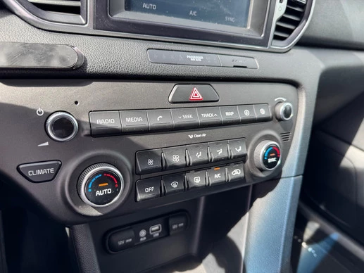 Kia Sportage - Afbeelding 25 van 30