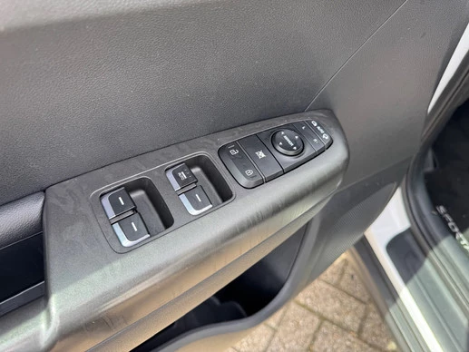 Kia Sportage - Afbeelding 27 van 30