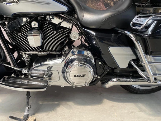Harley-Davidson Electra Glide - Afbeelding 10 van 13