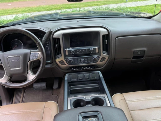 Chevrolet Silverado - Afbeelding 8 van 18