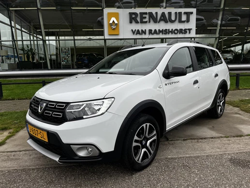 Dacia Logan - Afbeelding 1 van 22