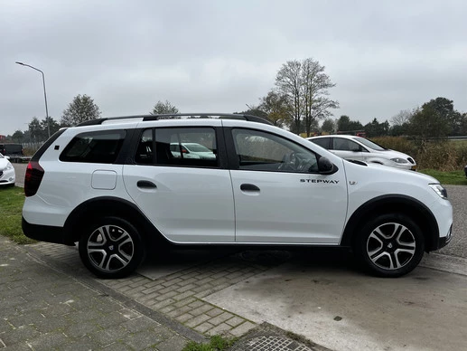 Dacia Logan - Afbeelding 9 van 22
