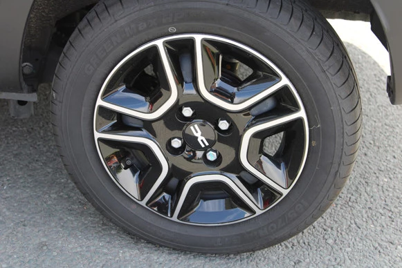 Dacia Spring - Afbeelding 10 van 28