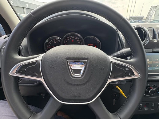 Dacia Logan - Afbeelding 14 van 26