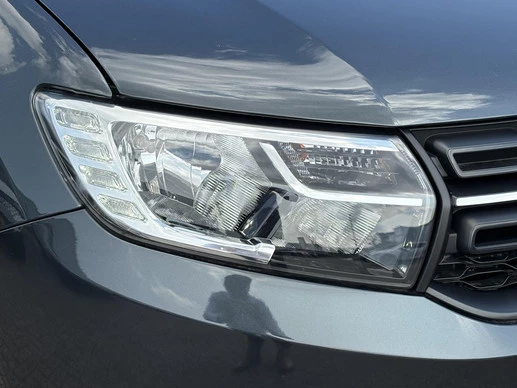 Dacia Logan - Afbeelding 3 van 26
