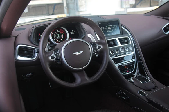 Aston Martin DB11 - Afbeelding 6 van 30