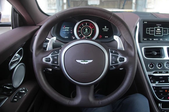 Aston Martin DB11 - Afbeelding 19 van 30