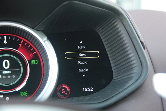 Aston Martin DB11 - Afbeelding 25 van 30