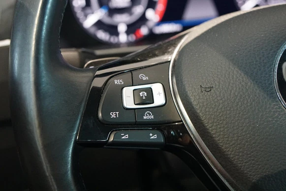 Volkswagen Tiguan - Afbeelding 22 van 30