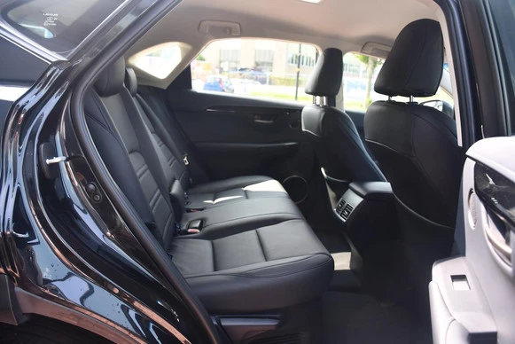 Lexus NX - Afbeelding 10 van 23