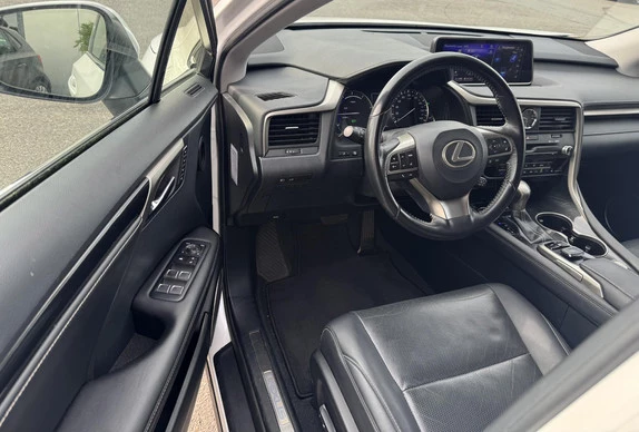 Lexus RX - Afbeelding 23 van 30