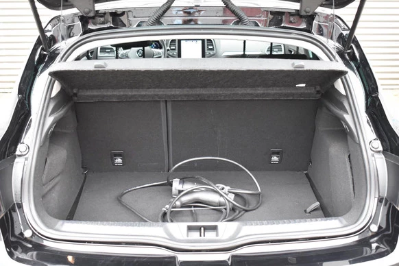Renault Megane E-Tech - Afbeelding 27 van 30