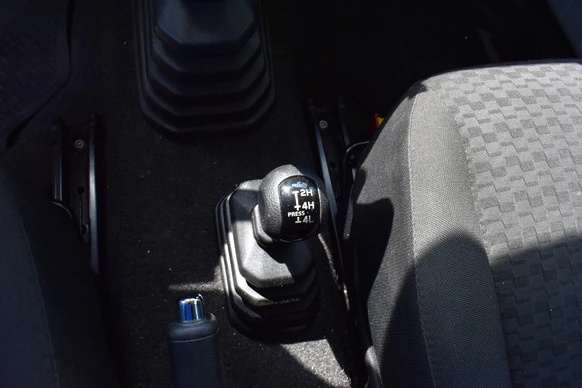 Suzuki Jimny - Afbeelding 27 van 30