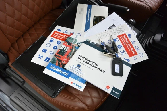 Suzuki Jimny - Afbeelding 28 van 30
