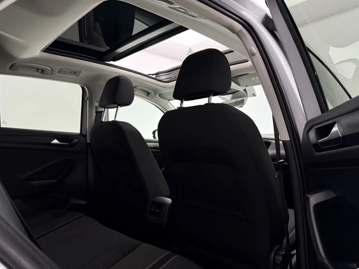 Volkswagen T-Roc - Afbeelding 19 van 30