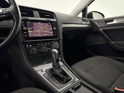 Volkswagen e-Golf - Afbeelding 13 van 30
