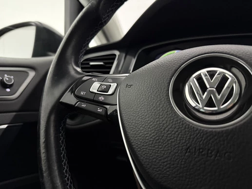 Volkswagen e-Golf - Afbeelding 22 van 30