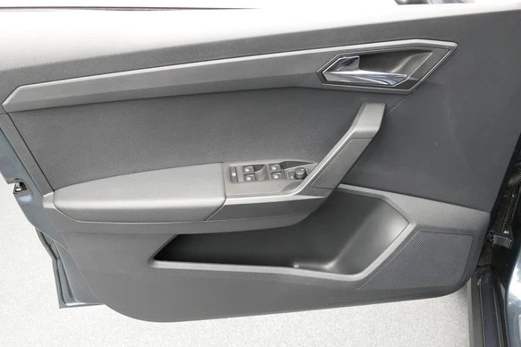 SEAT Arona - Afbeelding 28 van 30