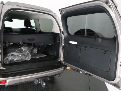 Toyota Land Cruiser - Afbeelding 21 van 30