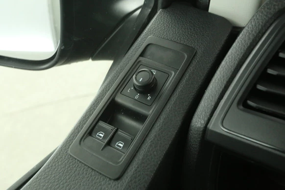 Volkswagen Transporter - Afbeelding 18 van 25