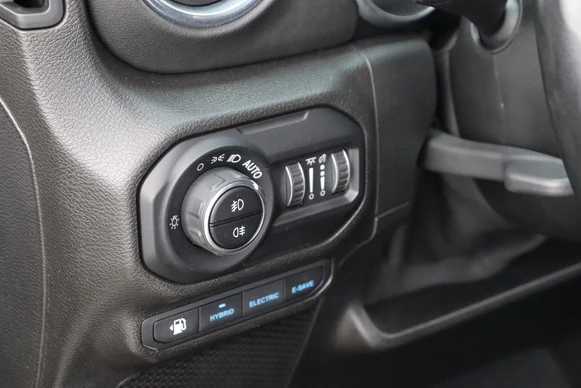 Jeep Wrangler - Afbeelding 9 van 30