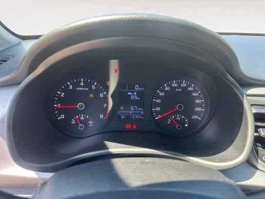 Kia Rio - Afbeelding 14 van 21