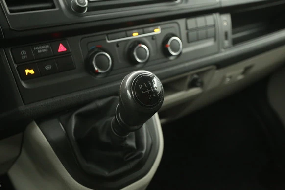 Volkswagen Transporter - Afbeelding 19 van 26