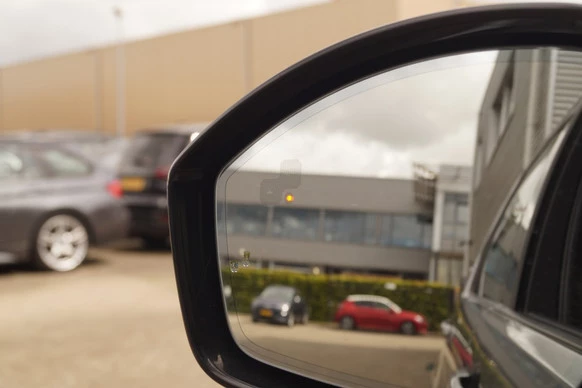 Land Rover Discovery Sport - Afbeelding 10 van 29