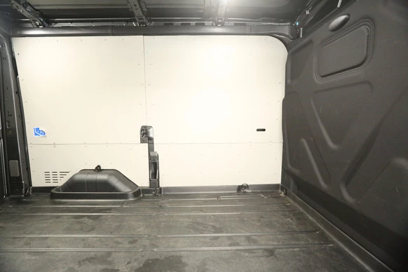 Ford E-Transit - Afbeelding 28 van 30